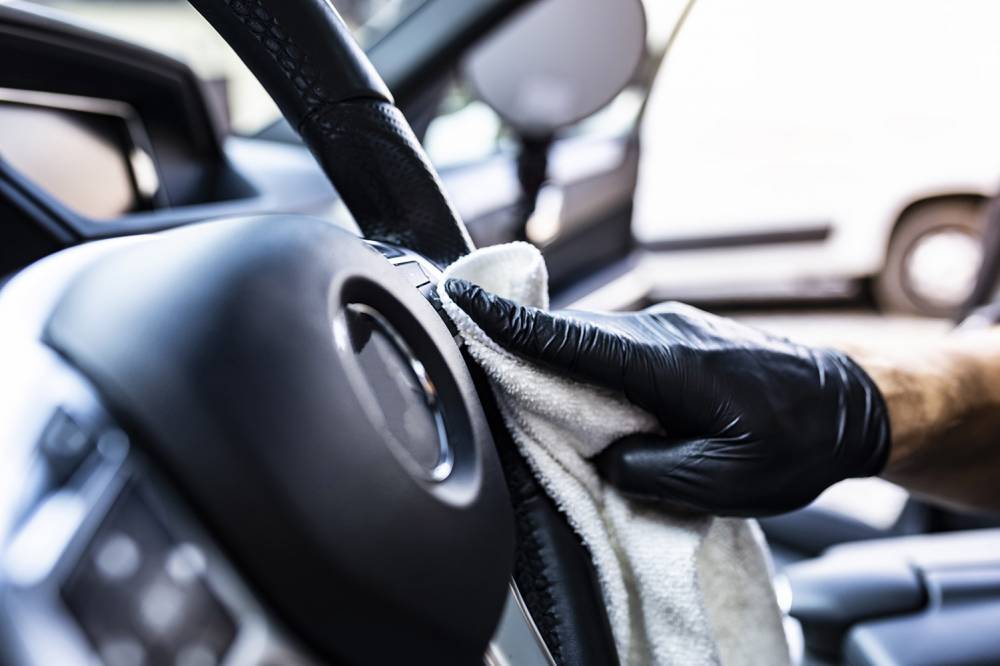 nettoyage-interieure-exterieure-voiture.jpg